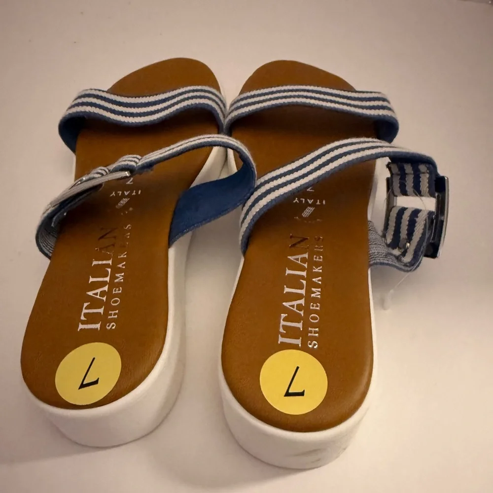 Italian Shoemakers chic sandals